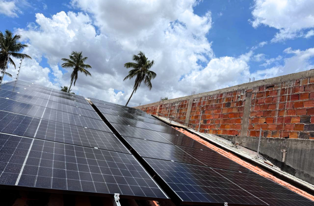 Cícero da Bolacha — Solar Vision